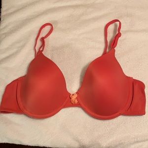 Maidenform underwire T-Shirt Bra
